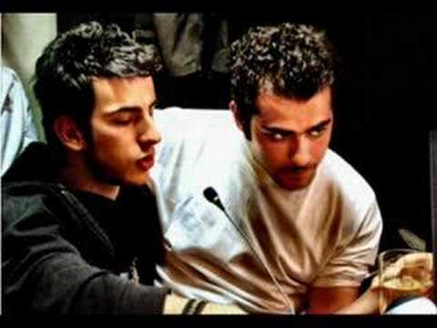 Rahdan feat Kerim Mic rap - Tek bir karede yoksun