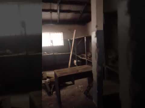 Medium warehouse @Olu Akinjiyan street ile-epo Ejigbo behind Ronik Secondary school.