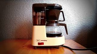 Little Coffee Machine From Hell - Melitta Aromaboy Kaffeemaschine kocht Kaffee - 4k UHD