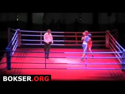 Adrian Gacki (BYTOM) vs Szymon Koza  (KNURÓW ) waga 63 kg 2013 r