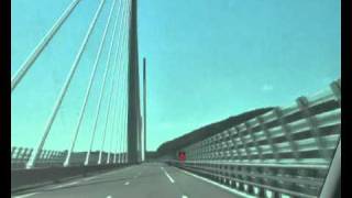 preview picture of video '2011 - De brug van Millau-Frankrijk-France April'