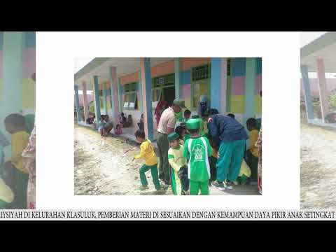 BABINSA 1704-01/SORONG TIMUR BERSAMA GURU TK MENGAJAR MENYANYIKAN LAGU  KEBANGSAAN KEPADA MURID TK