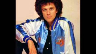 Leo Sayer - You make me feel like dancing