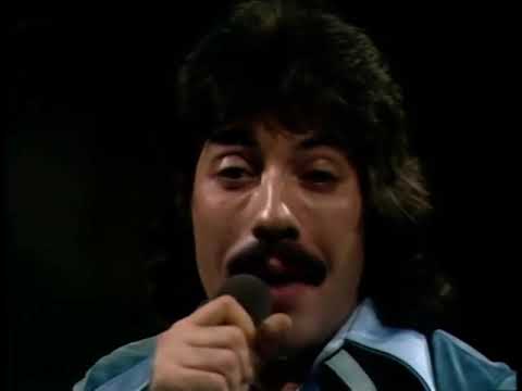 Tony Orlando & Dawn - Tie A Yellow Ribbon Round The Ole Oak Tree 1973 HD HQ 1080