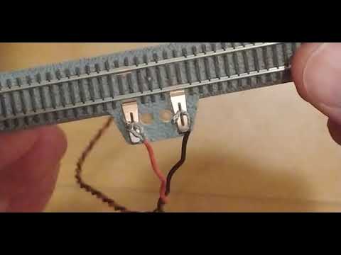 Märklin 67014 connecting to MTL Micro Track Feeder