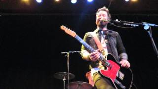David Cook ~ Better Than Me Banter (Minneapolis, 10/21/15)