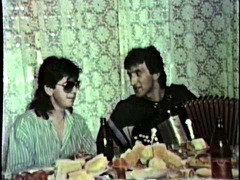 Jasar Peva Uz  Pratnju Kolege M KODICA .