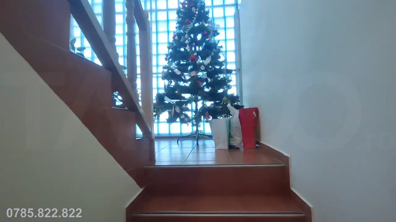 Apartament de vanzare 5 camere 138 mp utili zona Ciresica Sibiu - Video