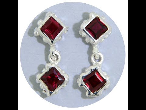 Cercei Stud Argint 925 Granat Natural - Contrast si Stralucire Distinctiva
