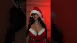 Big Boobs#cute #funny #instagram #gym #dance #trending #trendingshorts #tiktok #gaming #games#shorts