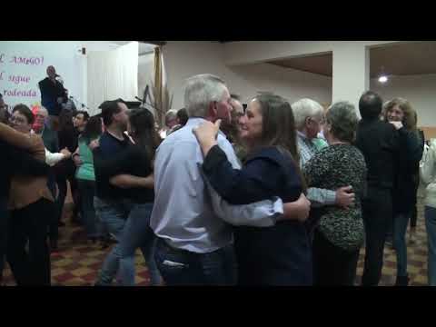 Aldea Santa María - Cena, baile y música en vivo por el Día del Amigo