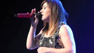 Kelly Clarkson and Tamyra Gray &quot;When You Believe&quot;