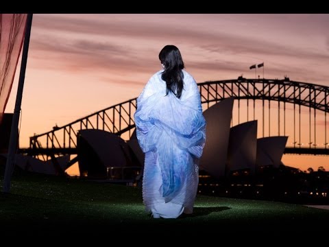 O|A HIGHLIGHTS: Madama Butterfly on Sydney Harbour