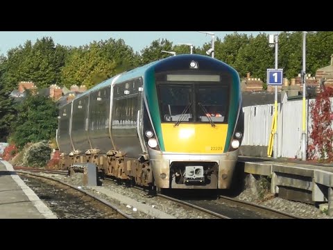 Irish Rail 22000 Class Intercity Train 22229 - Drumcondra Station, Dublin