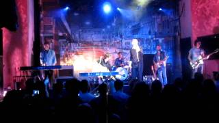 The Panics - Finding You (The Go-Betweens cover featuring Robert Forster, October 7 2011)