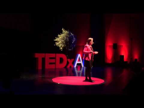 L'ambition féminine | Nathalie Loiseau | TEDxAix