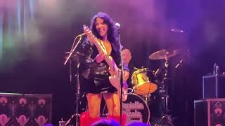 Danielle Nicole - Cry No More
