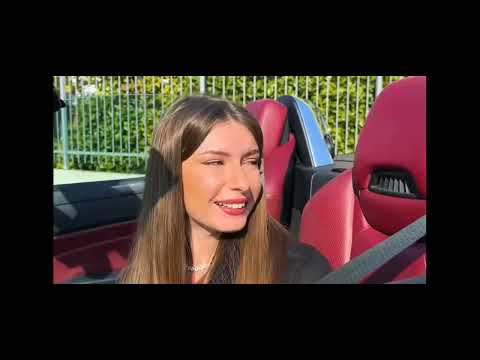 CARABINIERI QUANDO FERMI LA PROF DEL CORSIVO