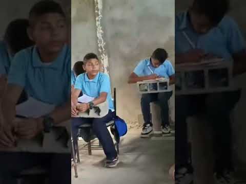 urgente..estudiantes en el caserío de Totoremo, municipio Urdaneta del estado Lara...