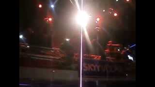 Camouflage Lima-Peru Greyscale Tour 2015- The Great Commandment