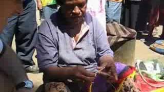 preview picture of video 'Woman knits a Billum (traditional bag) in Papua New Guinea'