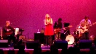 Joan Osborne - Brokedown Palace (Grateful Dead)