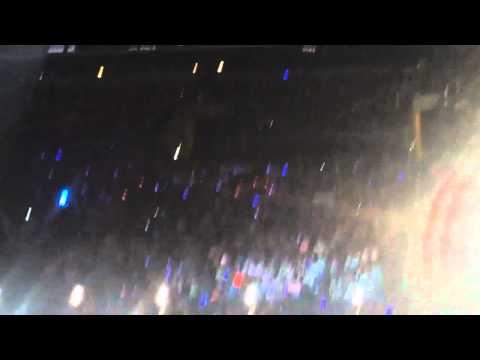 100904 SMTown Live LA - Fans waving Pearl Sapphire Blue~