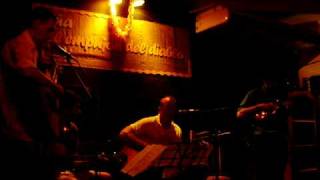 Viva la Quinta Brigada, by Christie Moore