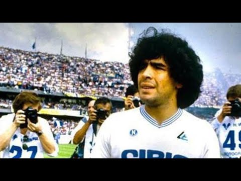 El primer partido de Maradona con el Napoli