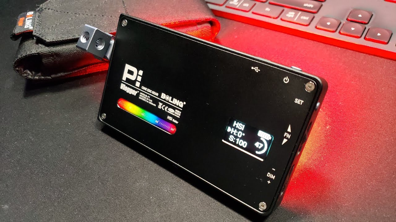 Светодиодный осветитель Boling BL-P1 Vlogger RGB 12W 2500-8500K