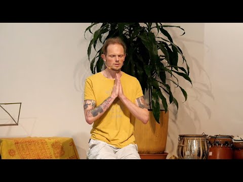 Fortgeschrittenes Pranayama mit Mahindra - Yoga Vidya - Live 6:00 - 16.07.2021