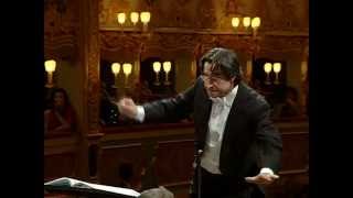 Beethoven 'The Consecration of the House' (Riccardo Muti)