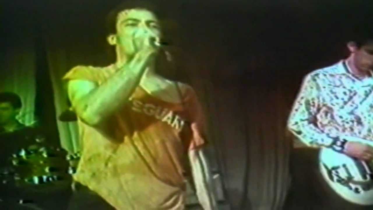 Dead Kennedys (San Francisco 1979) [01]. Drug Me (Mabuhay Gardens) - YouTube