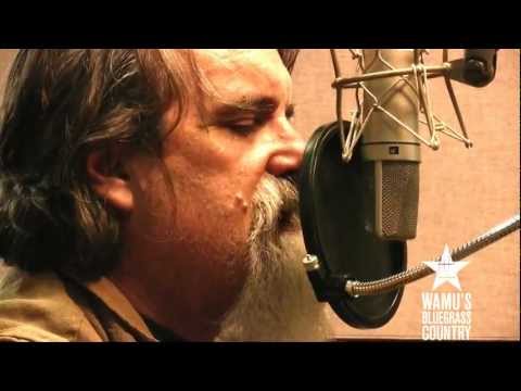 Darrell Scott - Still Got A Ways To Go [Live at WAMU's Bluegrass Country]