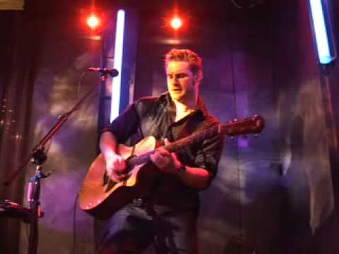 Looping Solo (excerpt from my VooDoo Child cover) -Micah Beverly