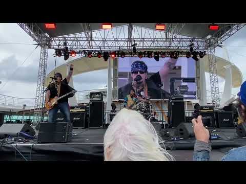 Train Train - Two Wolf - Rock Legends Cruise 9   2/22