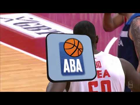 Michael Ojo with the MONSTER BLOCK (Igokea - Crvena zvezda mts, 12.1.2018)