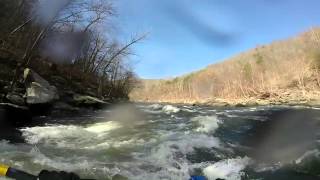 preview picture of video 'Pigeon River Kayaking Spring Break '14'