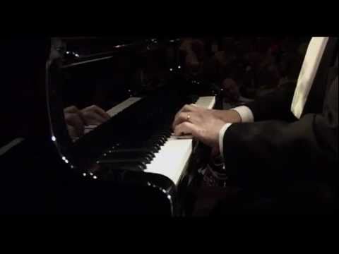 Lipstein plays Chopin - Waltz in A-minor