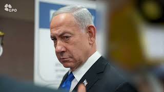 ראש הממשלה נתניהו ביקר ביחידה 9900 בקריה בתל אביב (עדכוני משרד ראש הממשלה) - התמונה מוצגת ישירות מתוך אתר האינטרנט יוטיוב. זכויות היוצרים בתמונה שייכות ליוצרה. קישור קרדיט למקור התוכן נמצא בתוך דף הסרטון