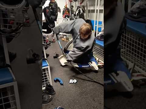 🏒 Зачем хоккеисты ломают клюшки перед матчем?
