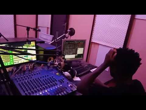 Mafandali by Merinah Vivah playing on Gomba Fm 🔥Bakka Surface