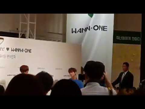 171001 WANNA ONE - 워너원 at Innisfree fansign Event
