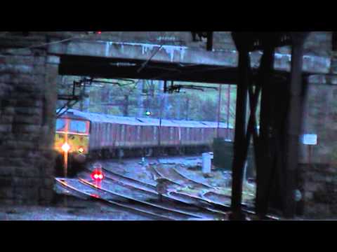 87022 1s96 Willesden PRDC - Shieldmuir mail ,11th May 2007