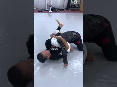 【triangle choke】腕を流さない三角絞め