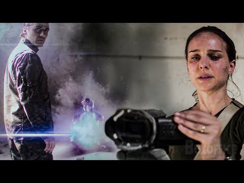 She watches her boyfriend end his life with white phosphorus | Annihilation | CLIP