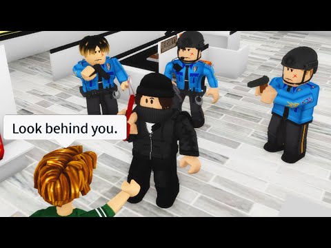 ROBLOX Brookhaven 🏡RP - FUNNY MOMENTS (ROBBER 1)