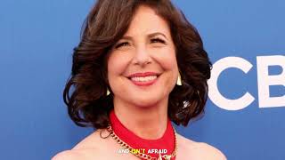 Robin Weigert Bikini Photos Spark Outrage — Too Bold Even for Adults!