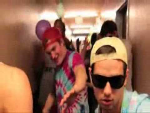 Topher Jones - Brohammer ( Rivo Rivera Edit) Officiel Video Clip