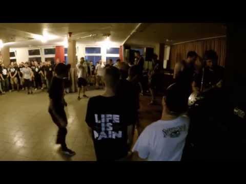 Embraced By Hatred - method of groove  Live in Duisburg, Germany 7th August 2015